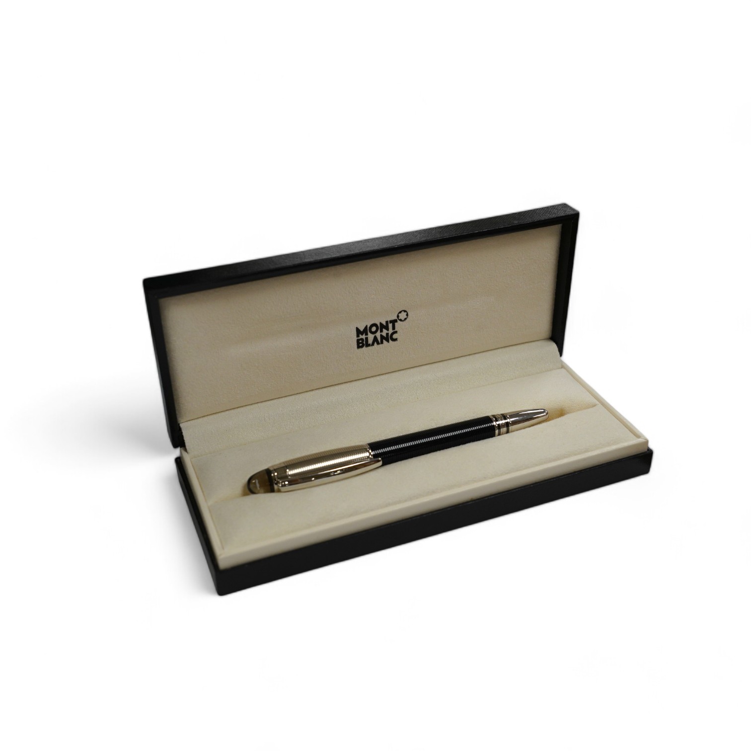 A Mont Blanc Starwalker pen, boxed. Condition - good